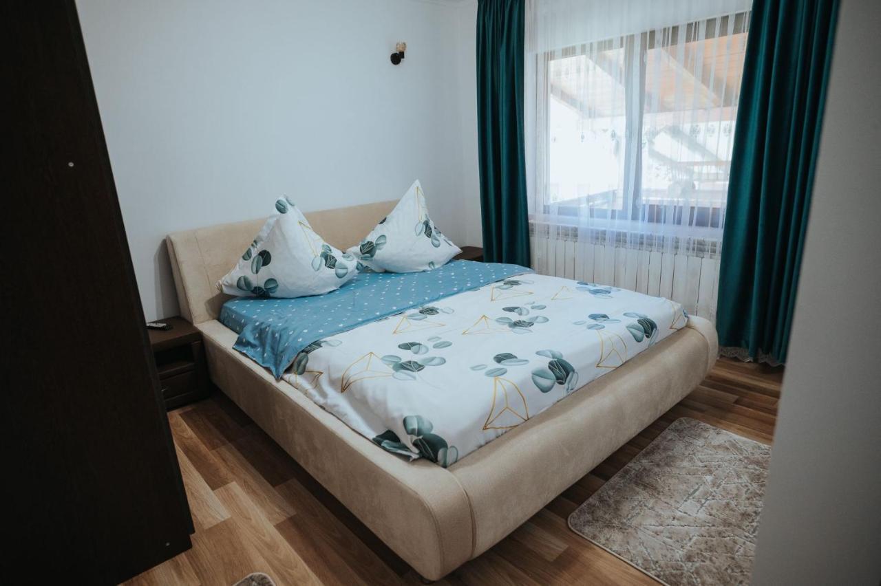 Pensiunea La Lenuta Oncesti  Bagian luar foto